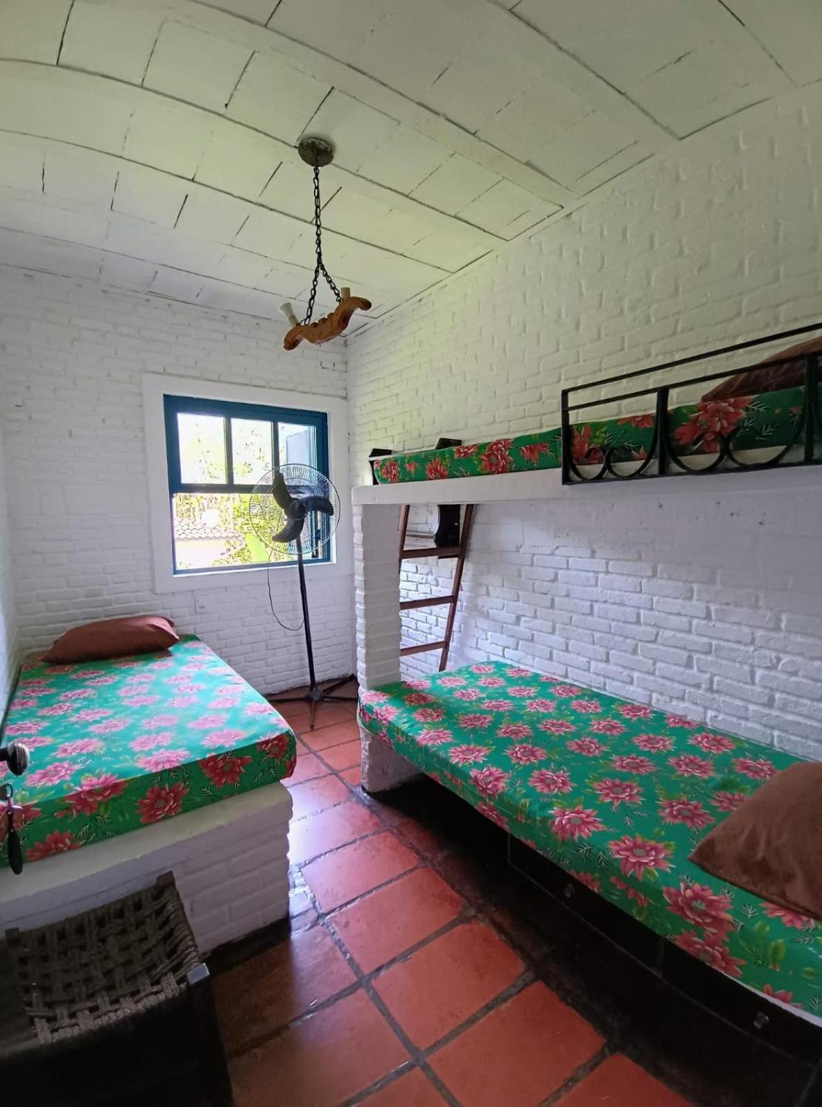 Hostel Terra Das Tribos Ubatuba Eksteriør bilde